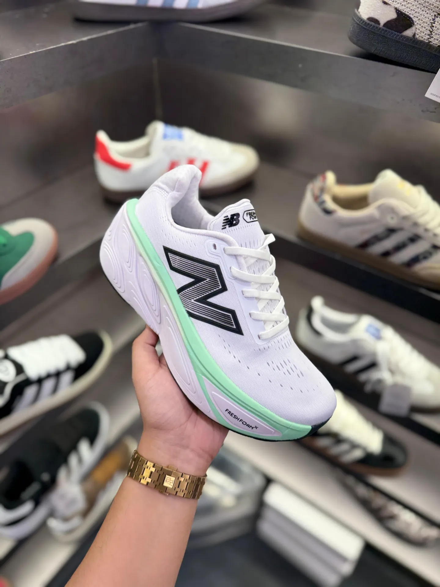 New Balance Freshfoam V5 (40)