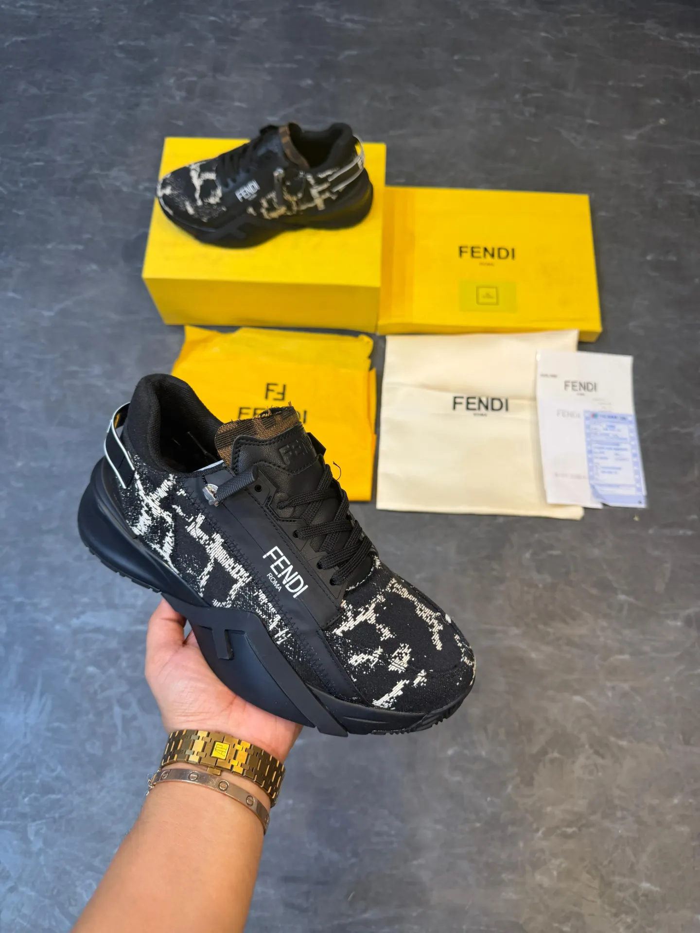 Fendi roma (40)