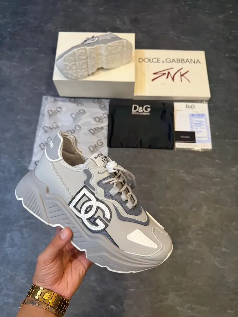 Dolce and Gabbana (40)