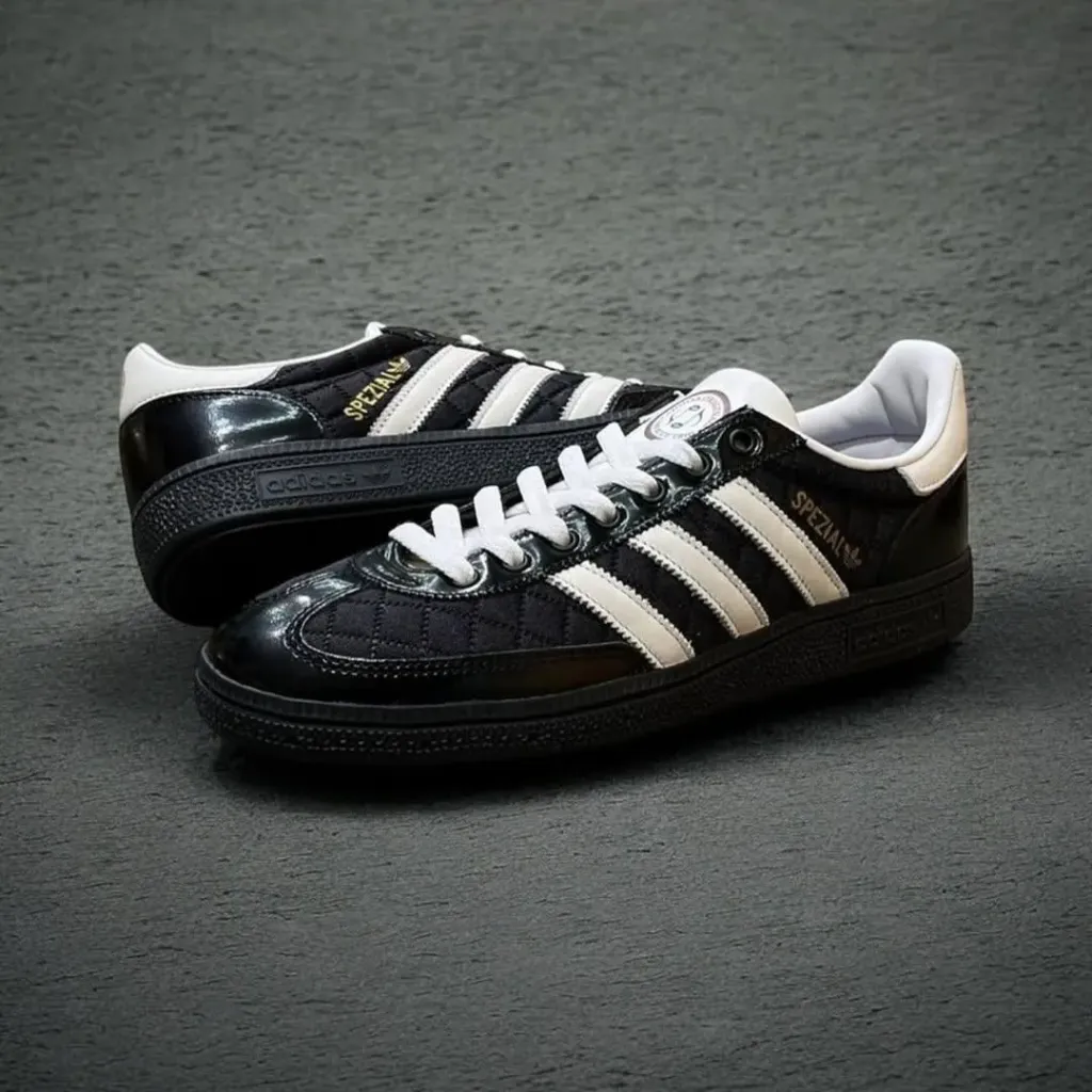 Adidas originals handball spezial patent black  (36)